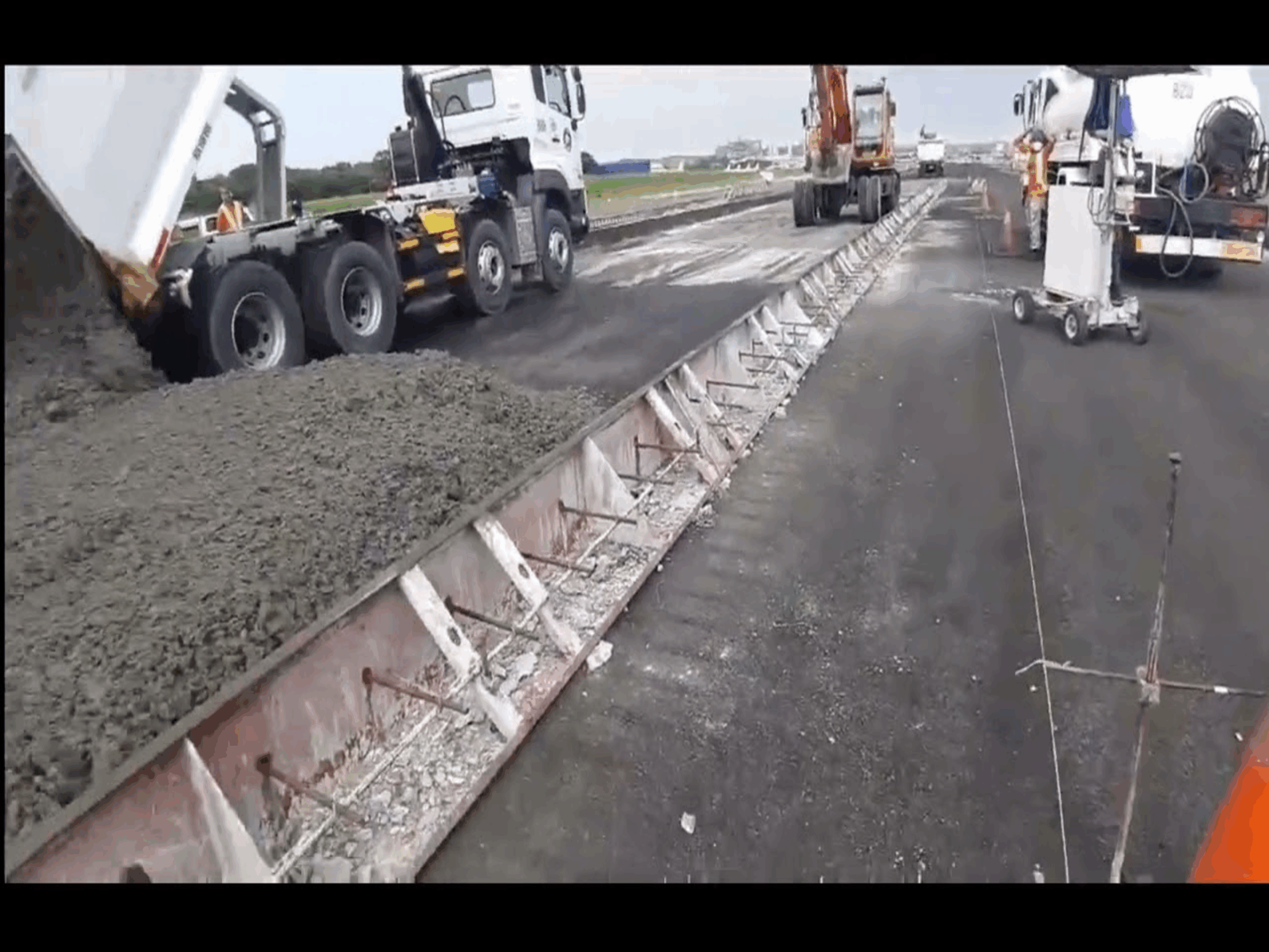 Bayfield - Wirtgen - READYCON TRADING AND CONSTRUCTION CORP. NAIA Runway Concreting Project